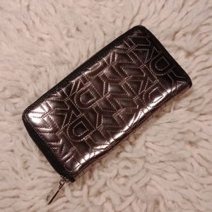 DKNY wallet